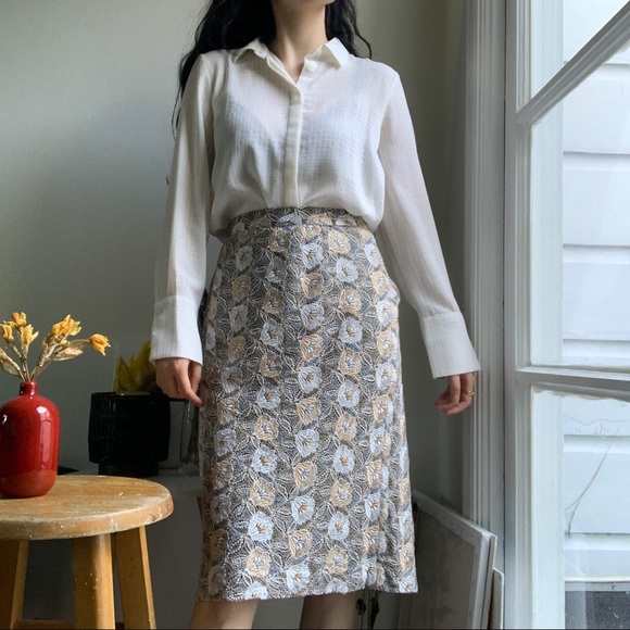 Vintage Embroidered Skirt Suit Set by Hirose - Picture 7 of 11